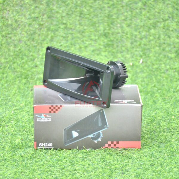Loa HP 4000