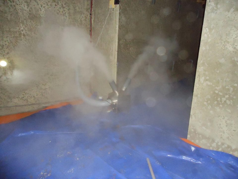 Máy tạo ẩm trong nhà yến