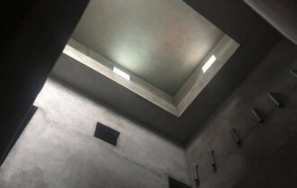 Ánh sáng trong nhà yến đạt chuẩn