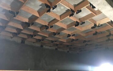 Loa dẫn được lắp đặt trong nhà yến