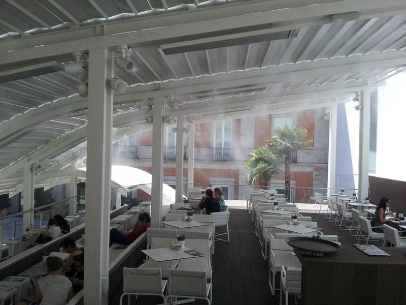 Máy phun sương làm mát phòng