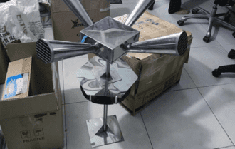 loa phóng 2 tầng 4 hướng