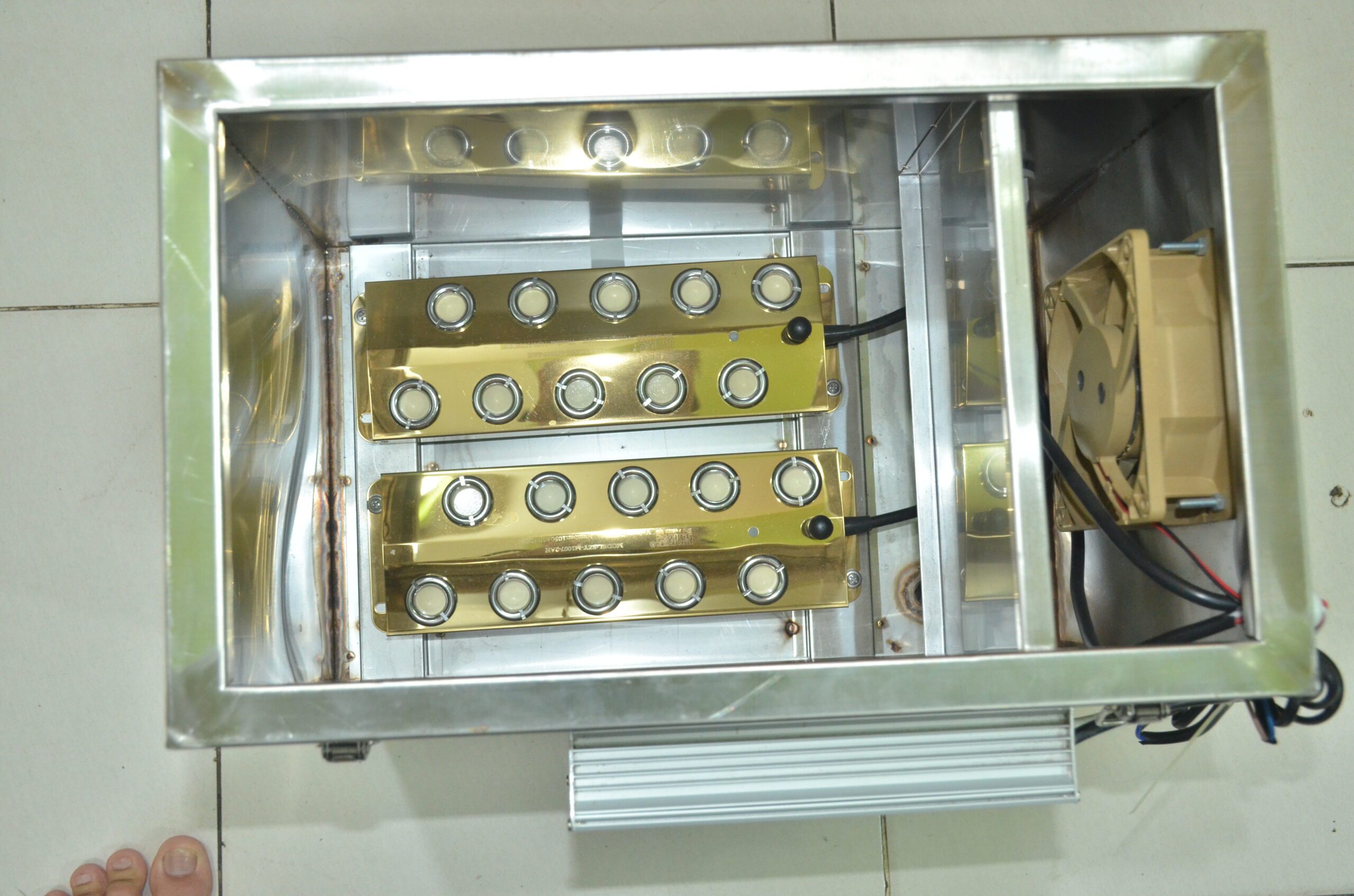 giá máy phun sương tạo ẩm