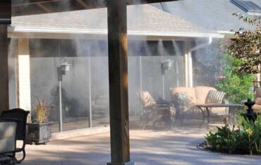 máy phun sương quán cà phê