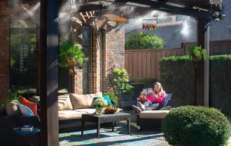 máy phun sương quán cafe