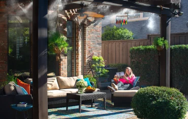 máy phun sương quán cafe