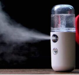 máy phun sương tạo ẩm mini cầm tay