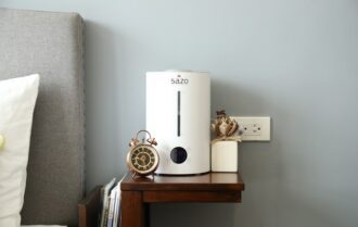 máy phun sương tạo ẩm trong phòng ngủ