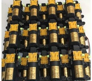 Máy Bơm Mini Tưới Cây