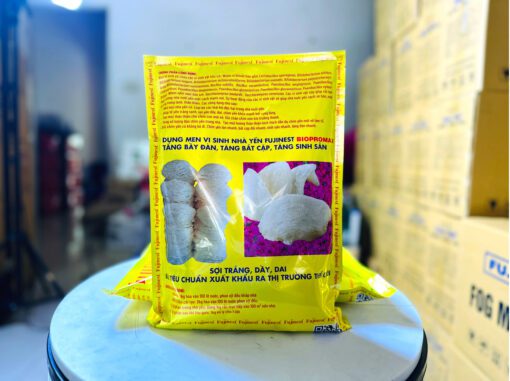 Men vi sinh nhà yến